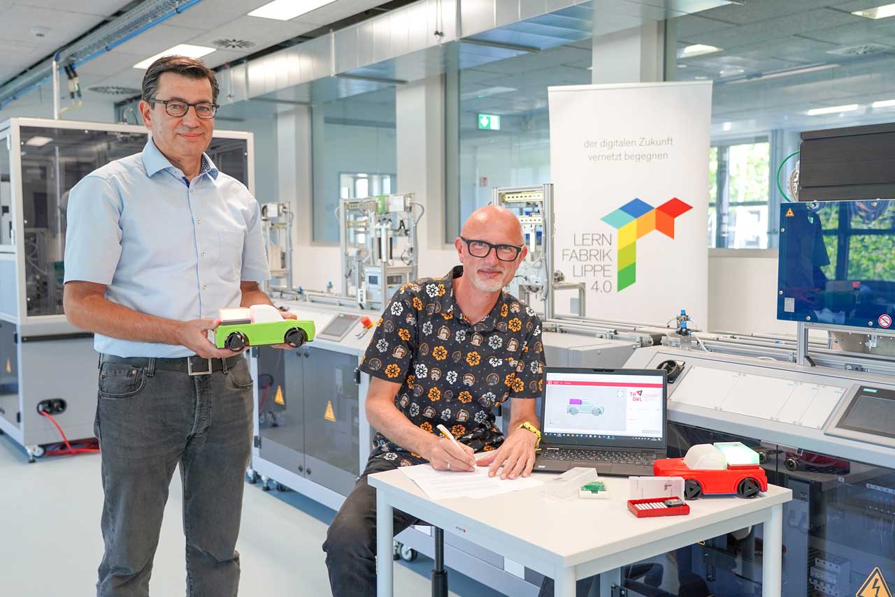 Prof. Dr. Andreas Deuter und Carsten Kießler.